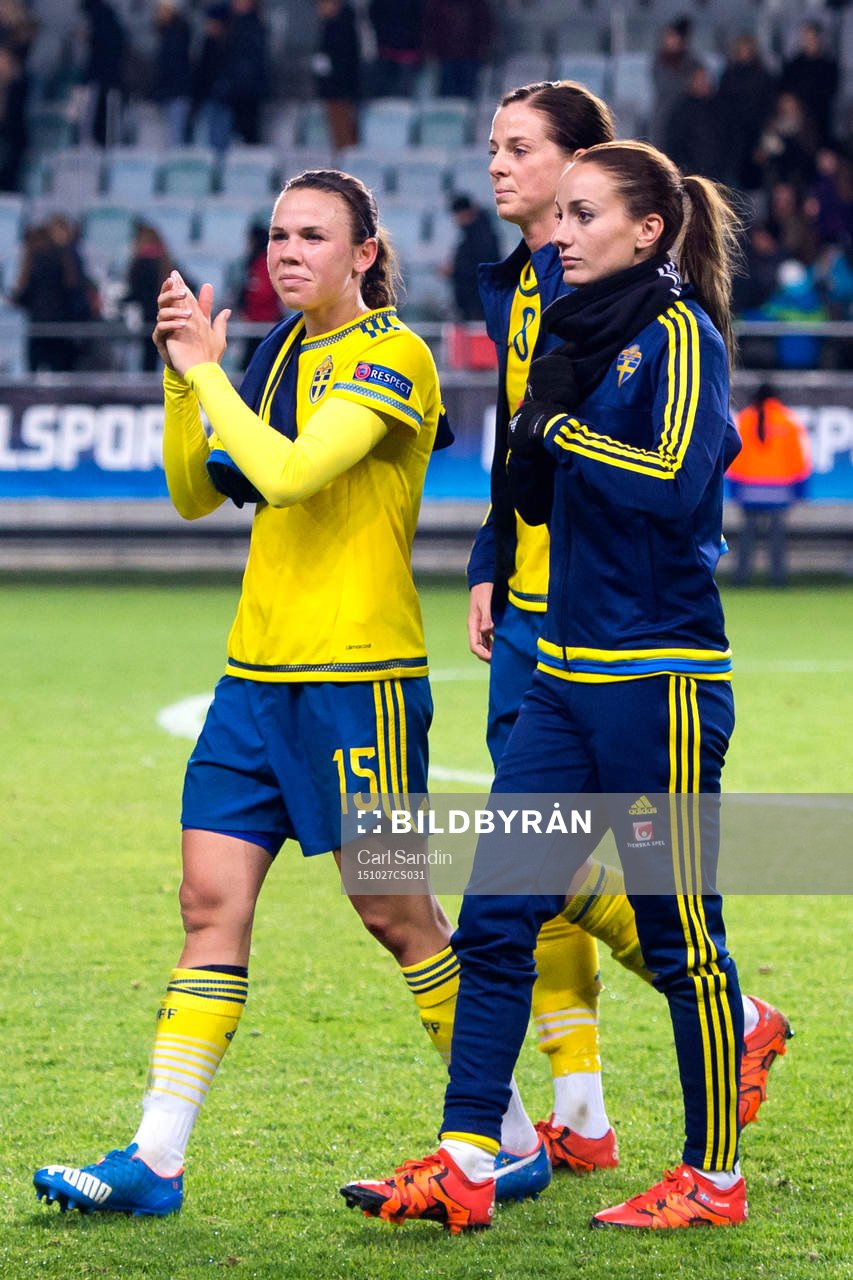 Sveriges Jessica Samuelsson, Lotta Schelin och Kosovare