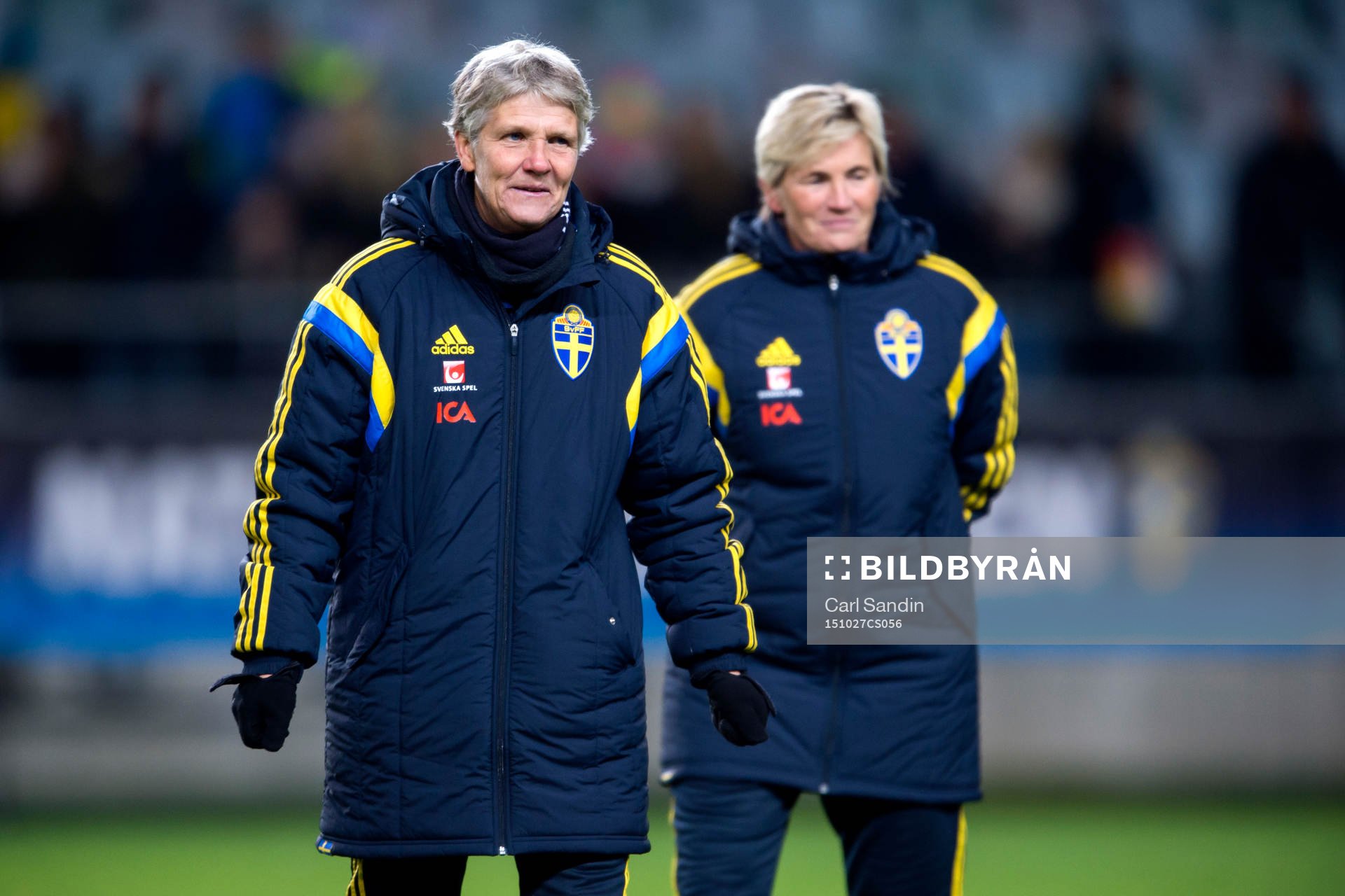 Sveriges förbundskapten Pia Sundhage och assisterande