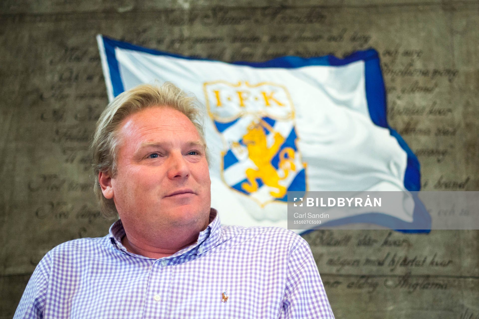 IFK Göteborgs tränare Jörgen Lennartsson blir intervjuad