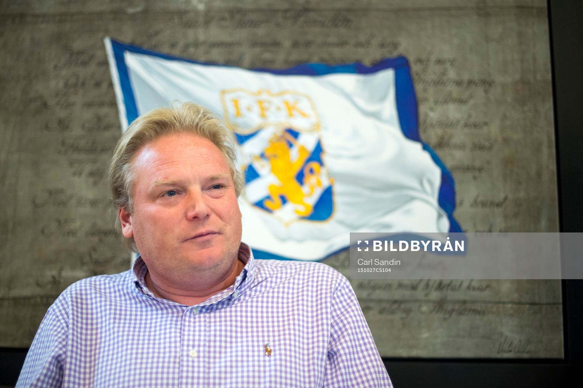 IFK Göteborgs tränare Jörgen Lennartsson blir intervjuad