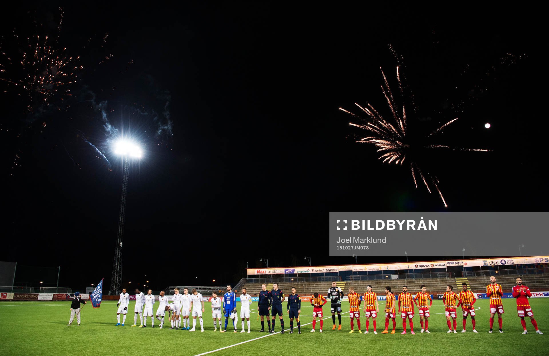 Fyrverkerier vid spelarpresentationen