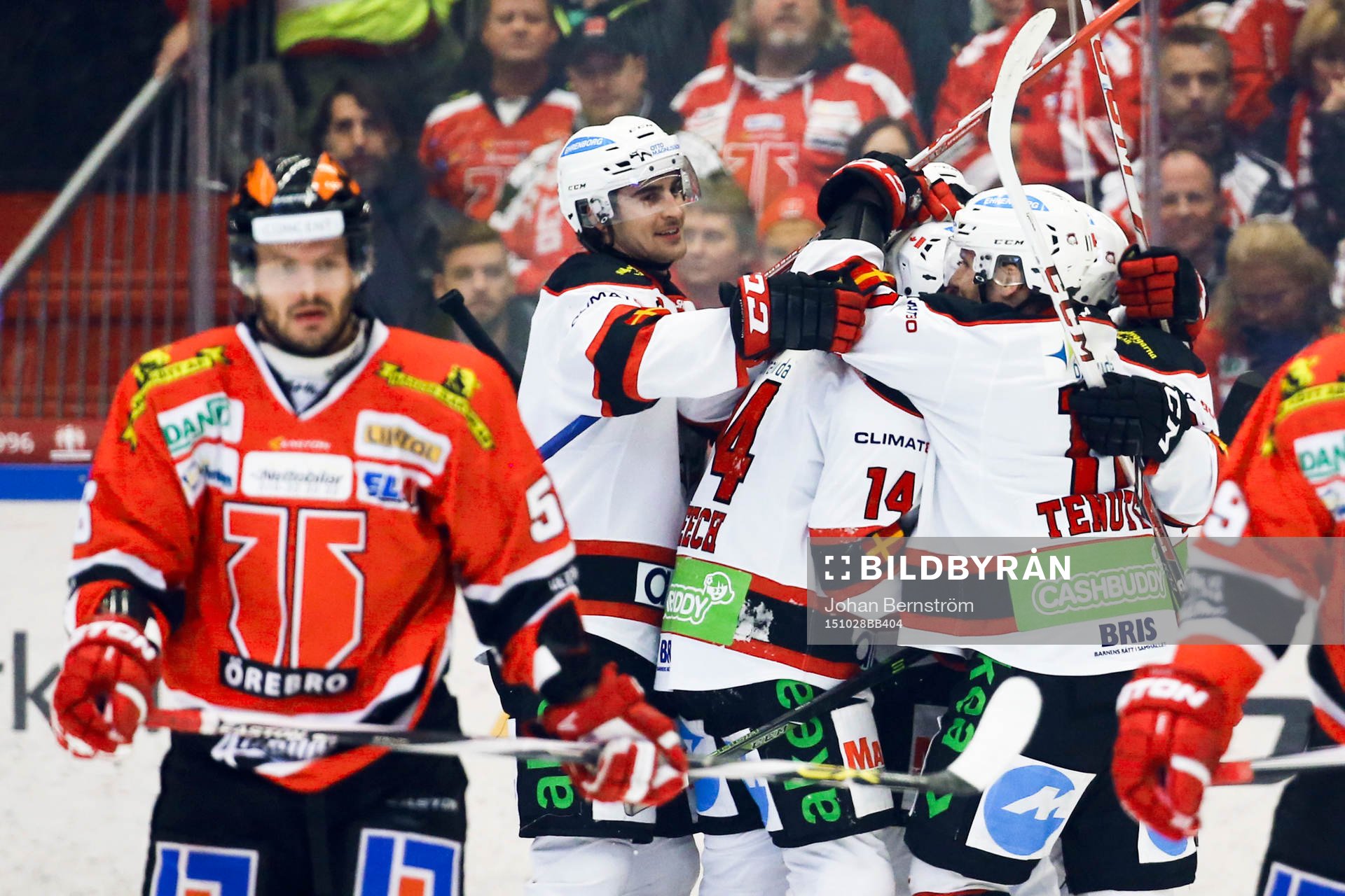 Malmö Redhawks Derek Meech firar