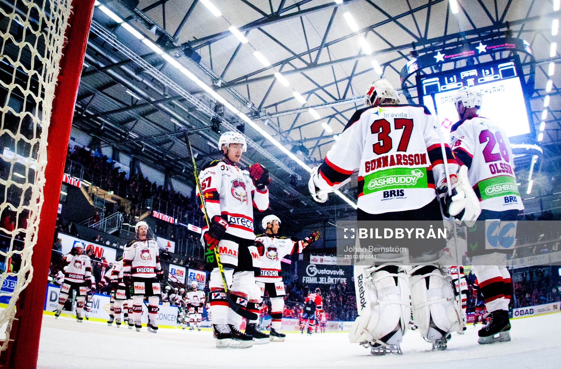 Jubel framför Malmö Redhawks målvakt Jonas Gunnarsson