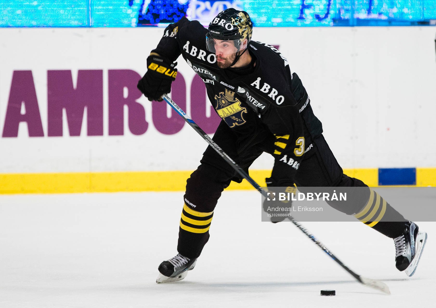 s Markus Lauridsen