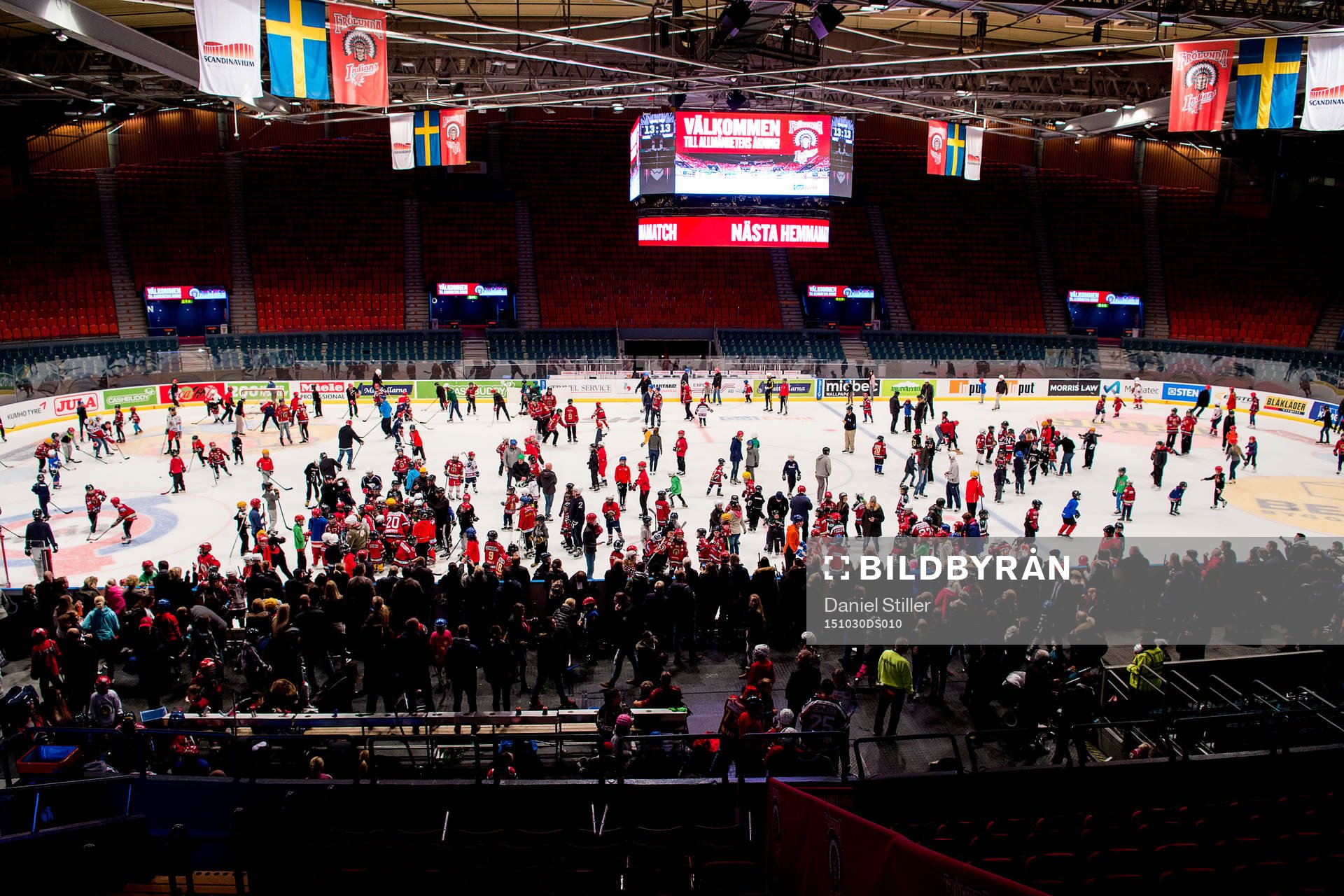 Många på plats när Frölunda deltar i Allmänhetens