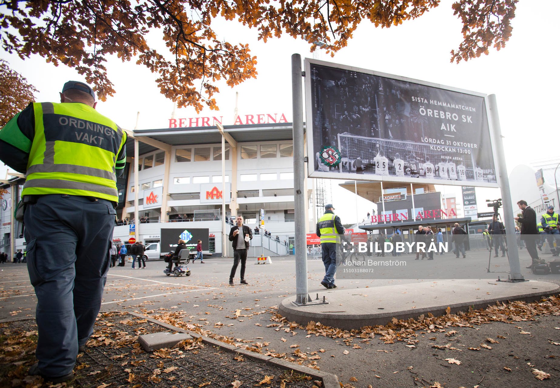 Ordningsvakter utanför Behrn Arena