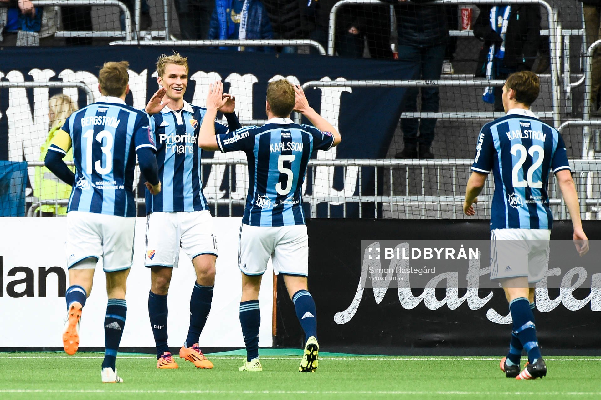 Djurgårdens Sebastian Andersson (m) jublar