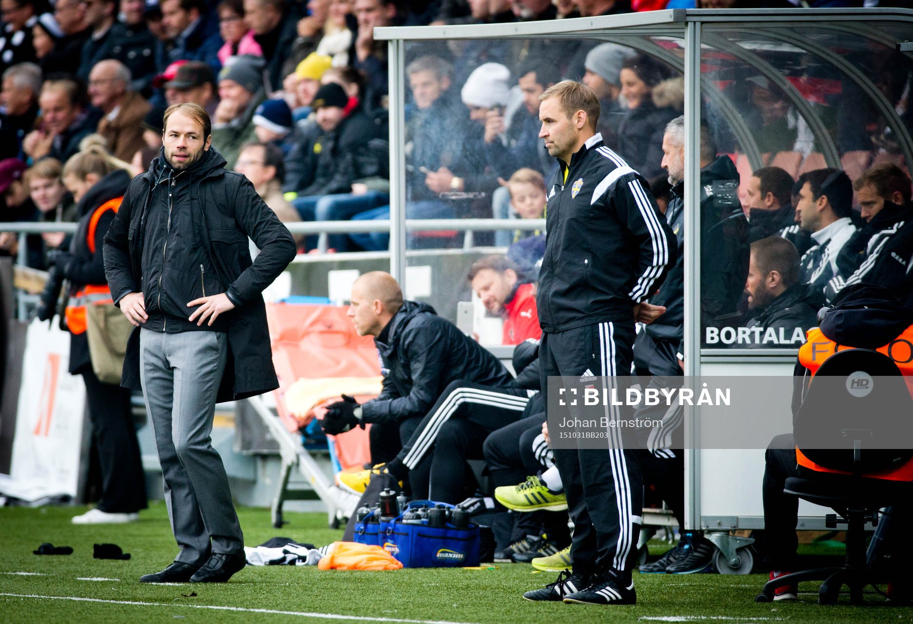 s tränare Andreas Alm deppar