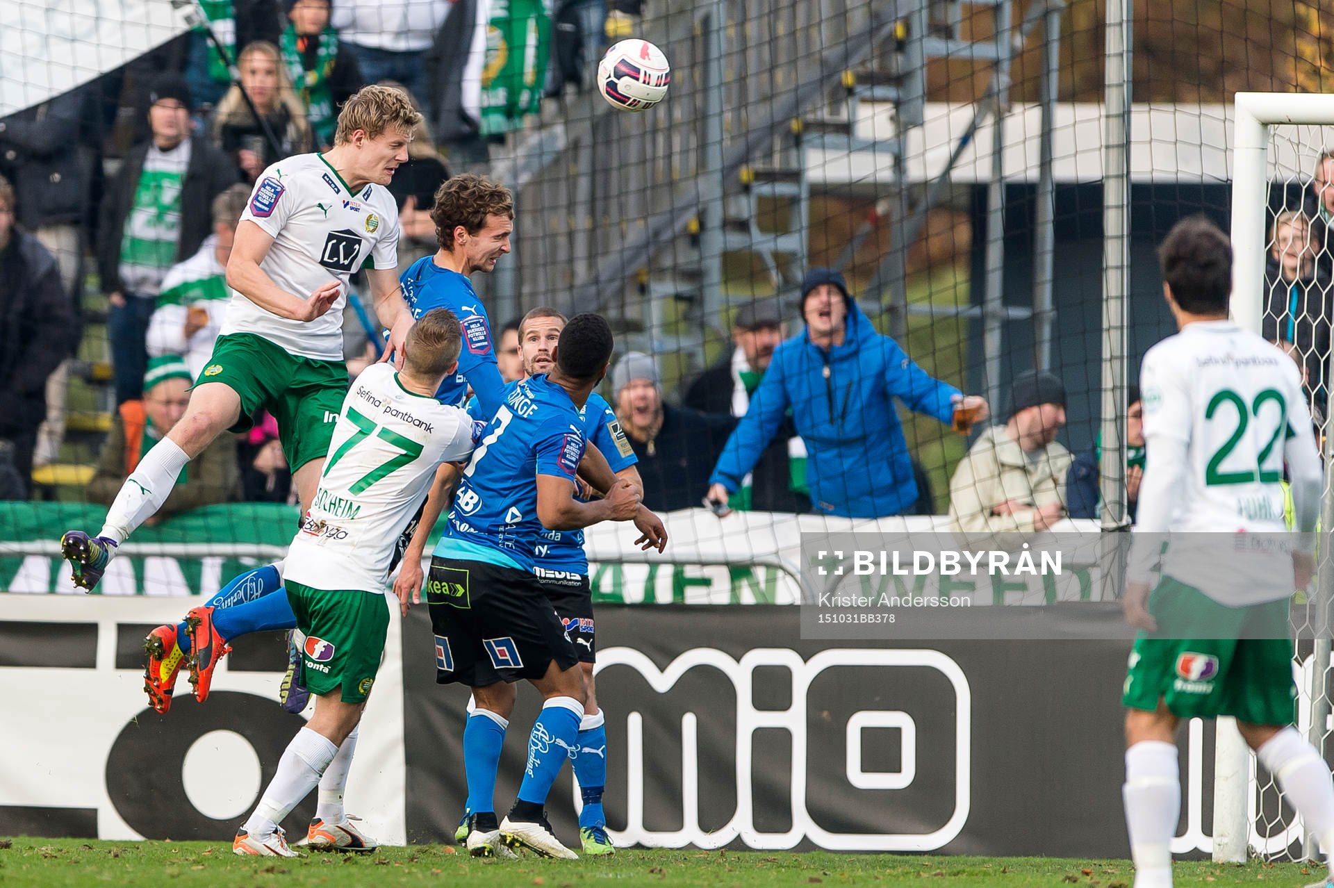 Hammarbys Lars Saetra gör 0-1 på nick