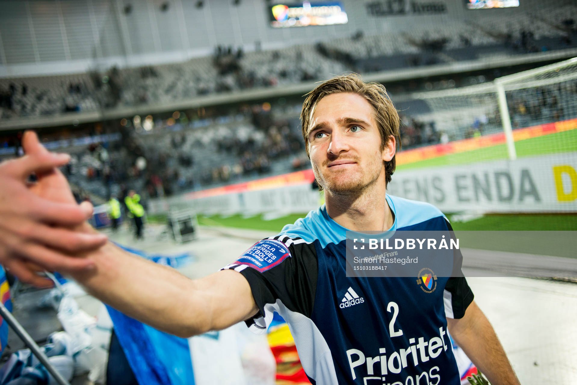 Djurgårdens Jesper Arvidsson hyllas av supportrarna