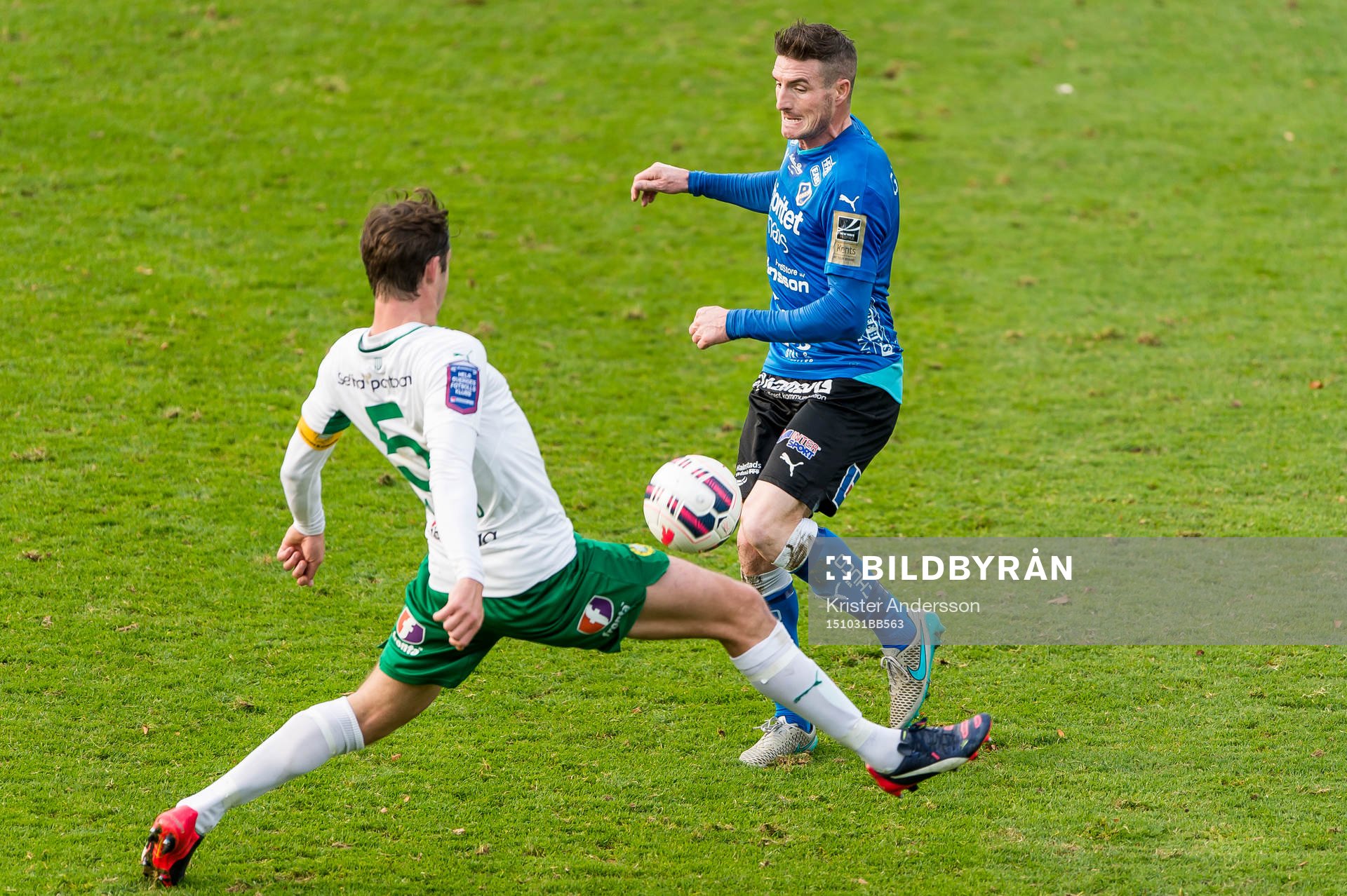 Hammarbys Philip Haglund och Halmstads James Keene