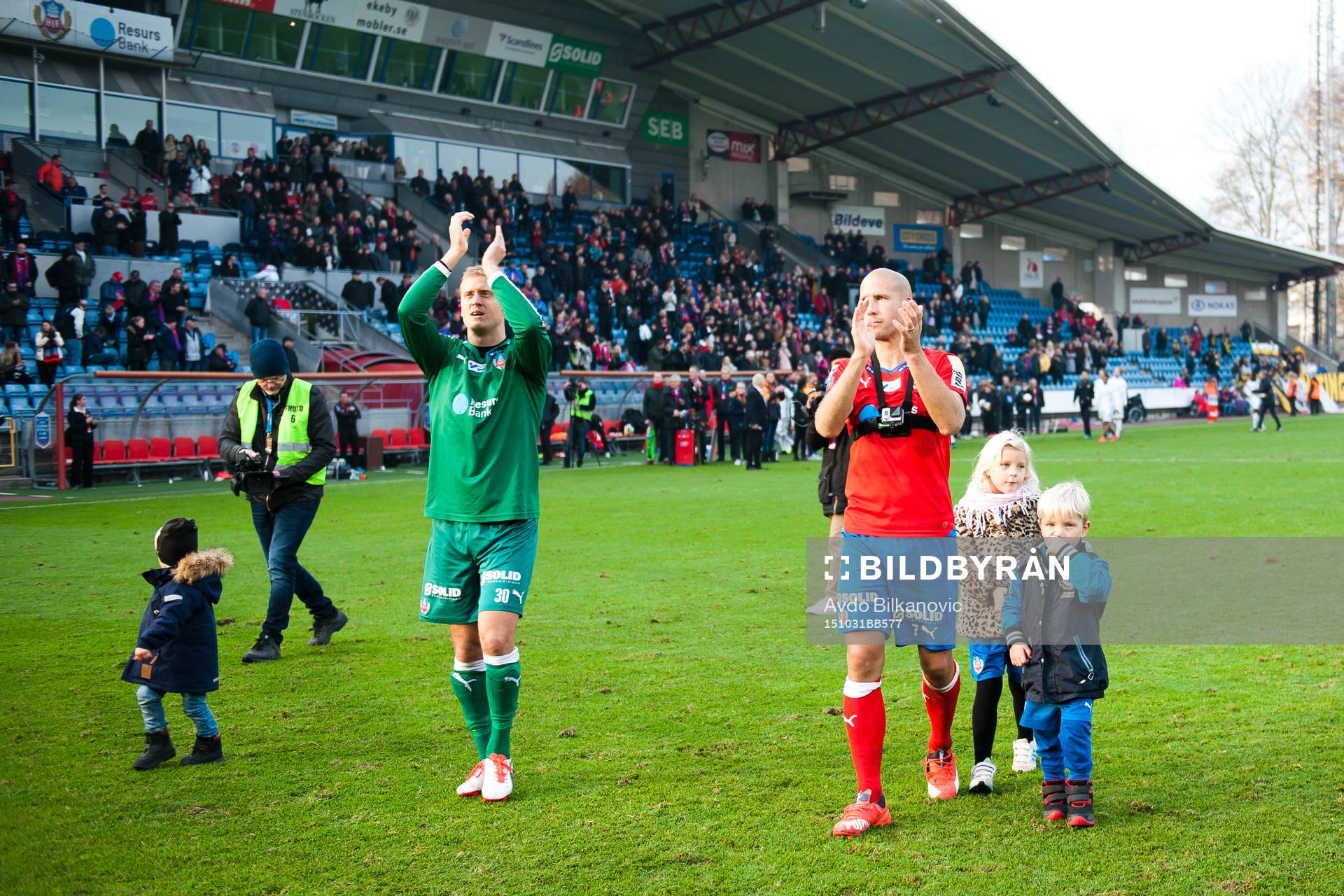 Helsingborgs målvakt Pär Hansson och Mattias Lindström