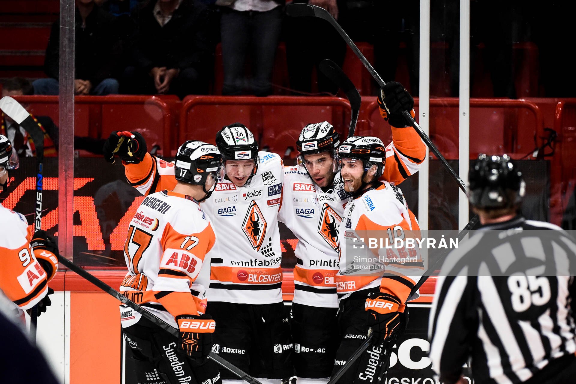 Karlskronas spelare jublar