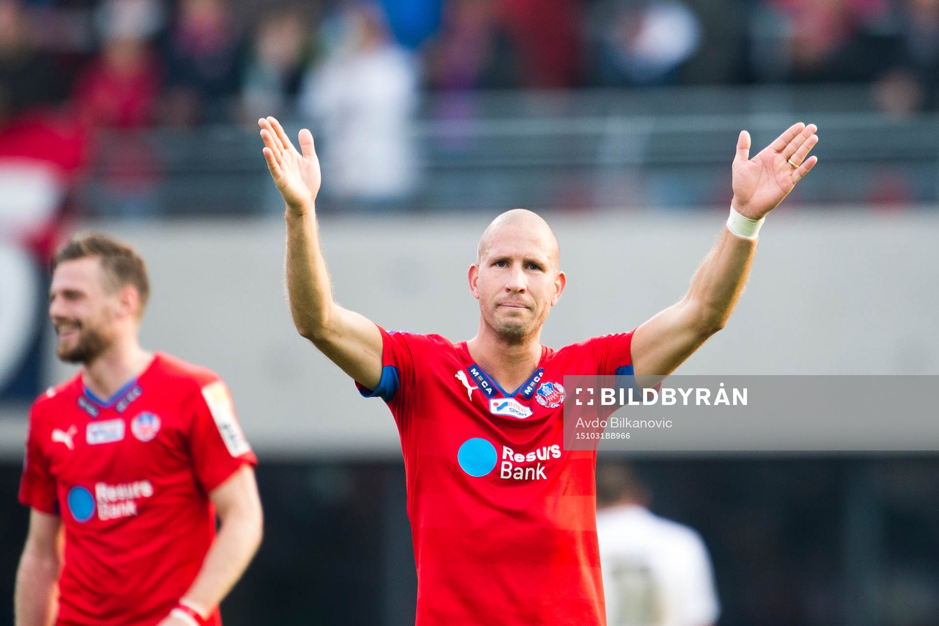Helsingborgs Mattias Lindström bytts ut