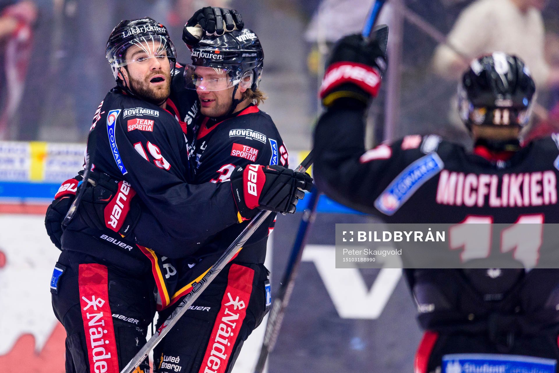 Luleås Jacob Lagacé(v) och Jonathan Granström(h) jublar