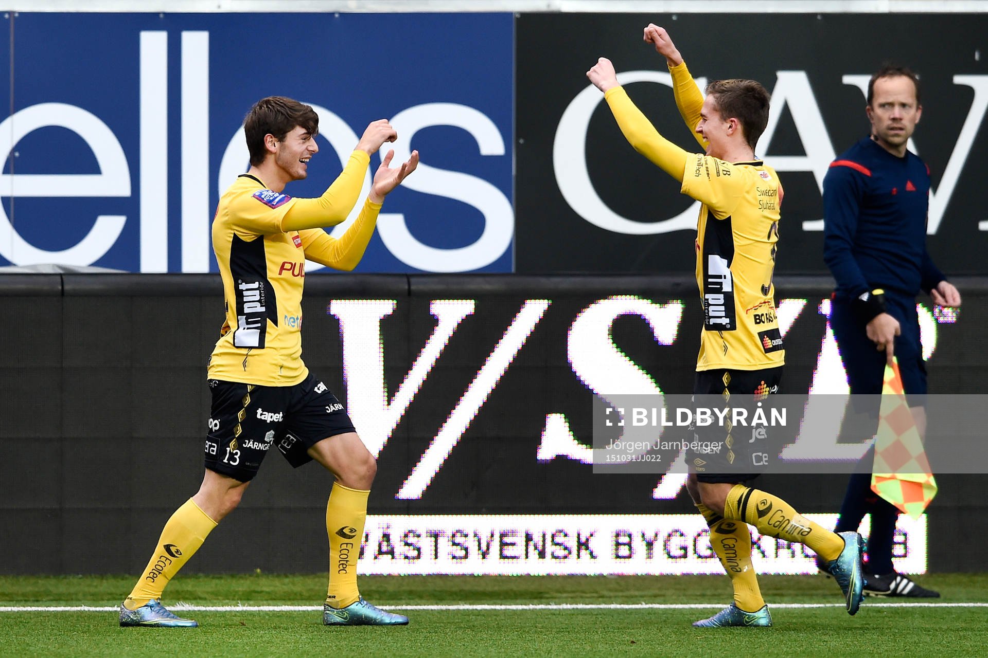 Elfsborgs Arber Zeneli jublar