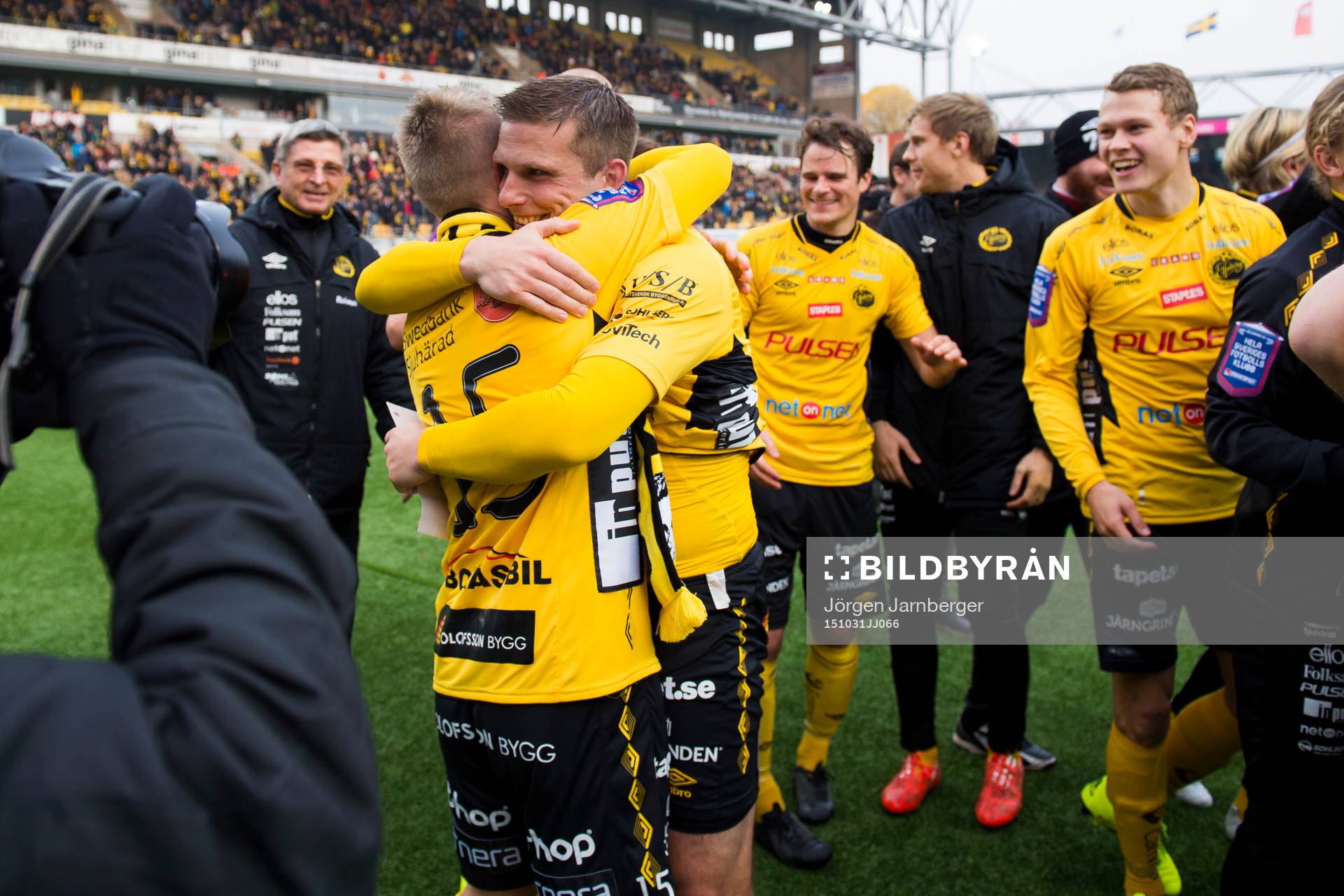 Elfsborgs Anders Svensson och Andreas Klarström (skymd)