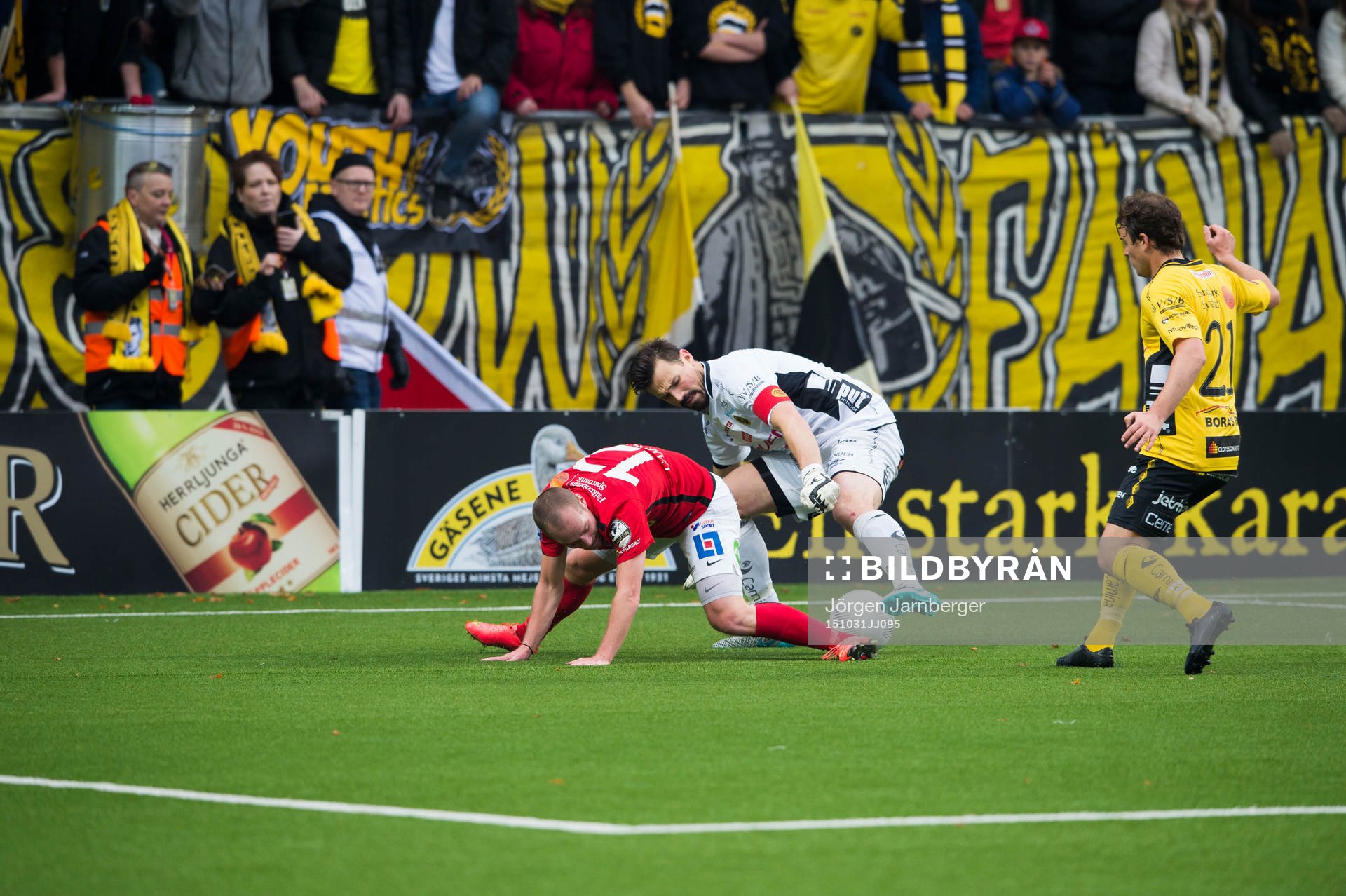 Elfsborgs målvakt Kevin Stuhr Ellegaard och Falkenbergs