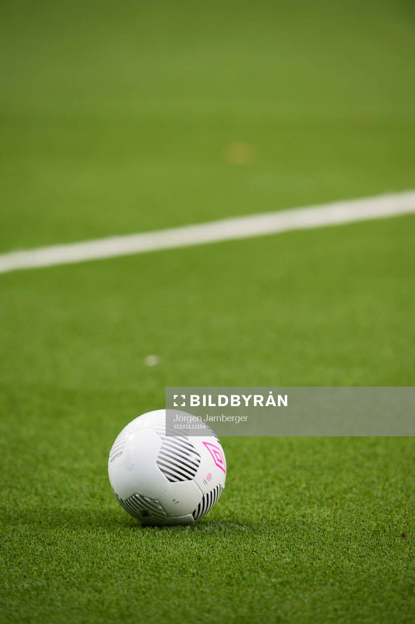 En fotboll på konsträset