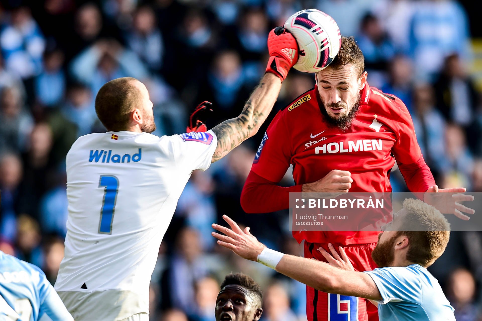 Norrköpings Emir Kujovic med farlig målchans mot Malmös