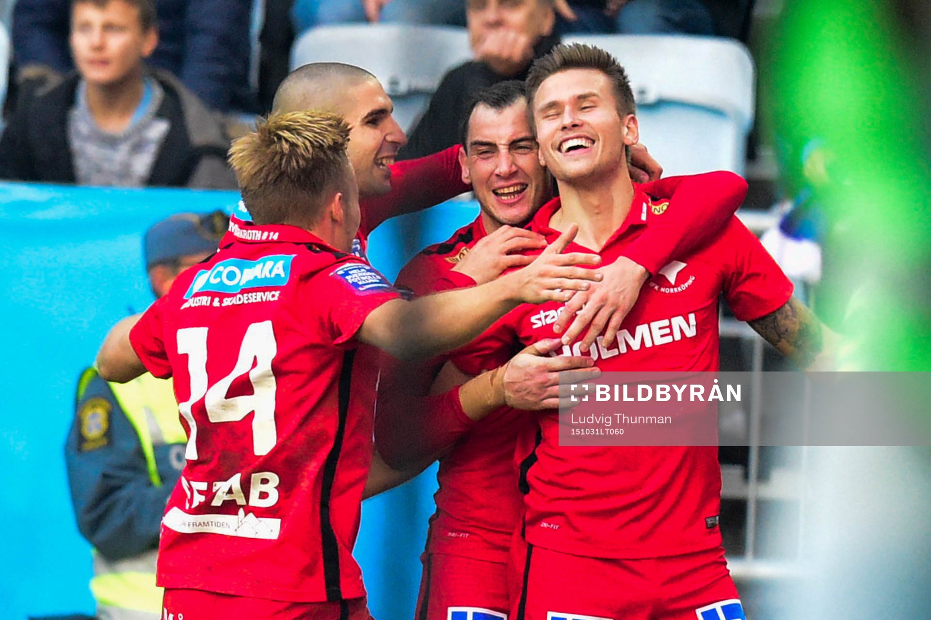 Norrköpings spelare jublar