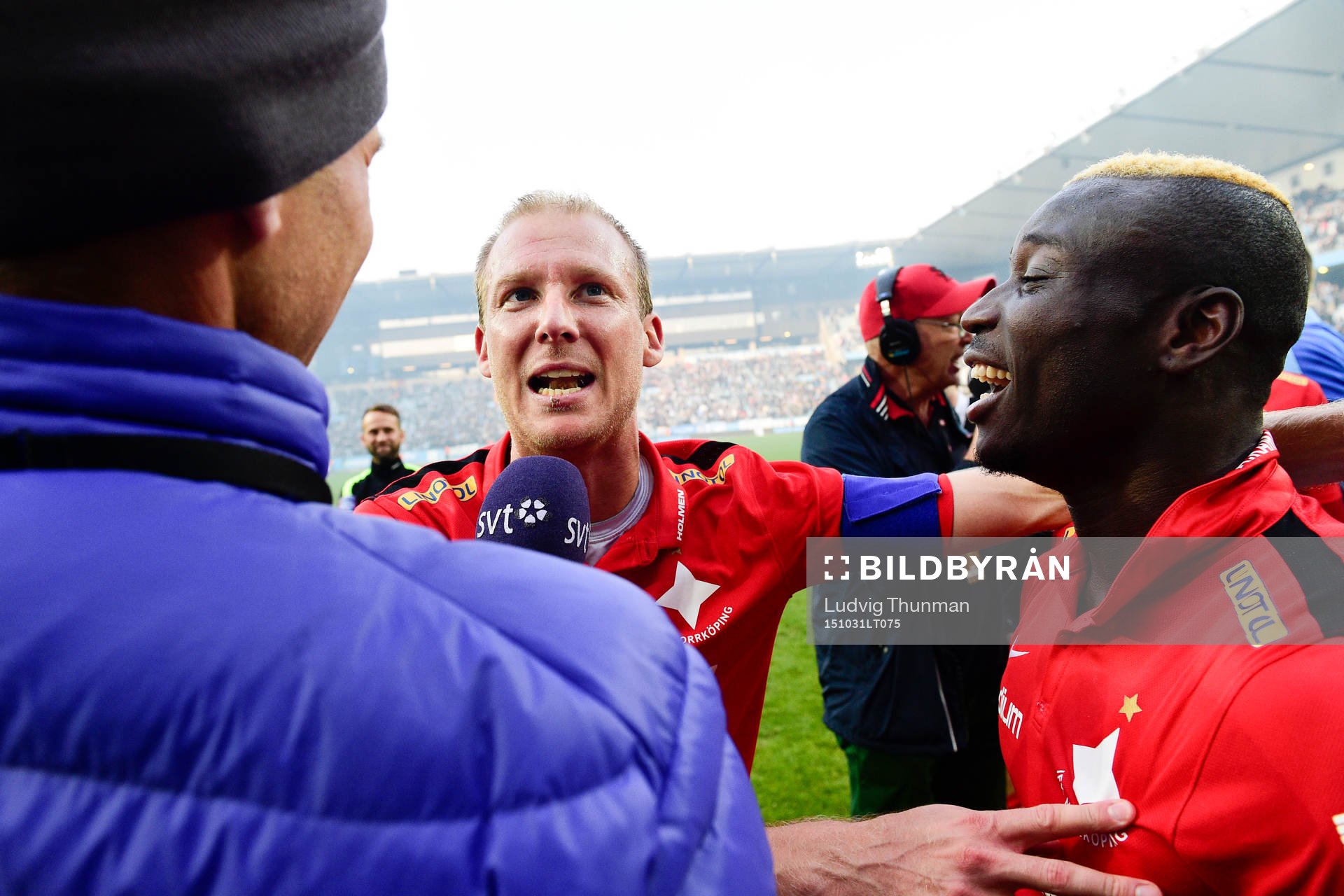 Norrköpings Andreas Johansson och Alhaji Kamara jublar att