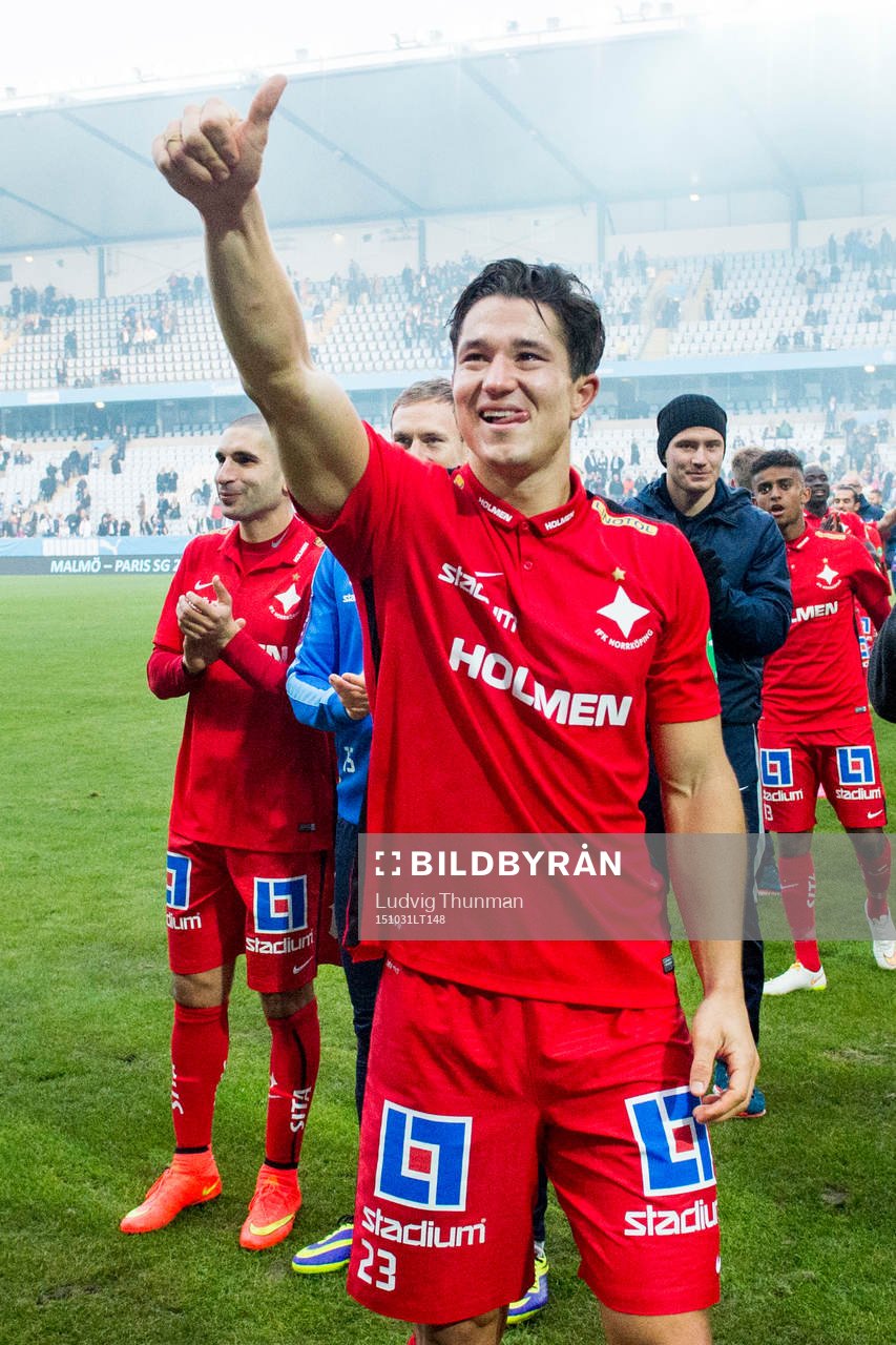 Norrköpings David Boo Wiklander firar sm-guldet