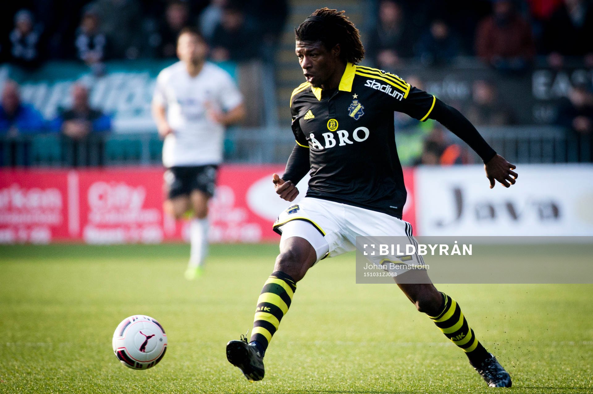 s Mohamed Bangura