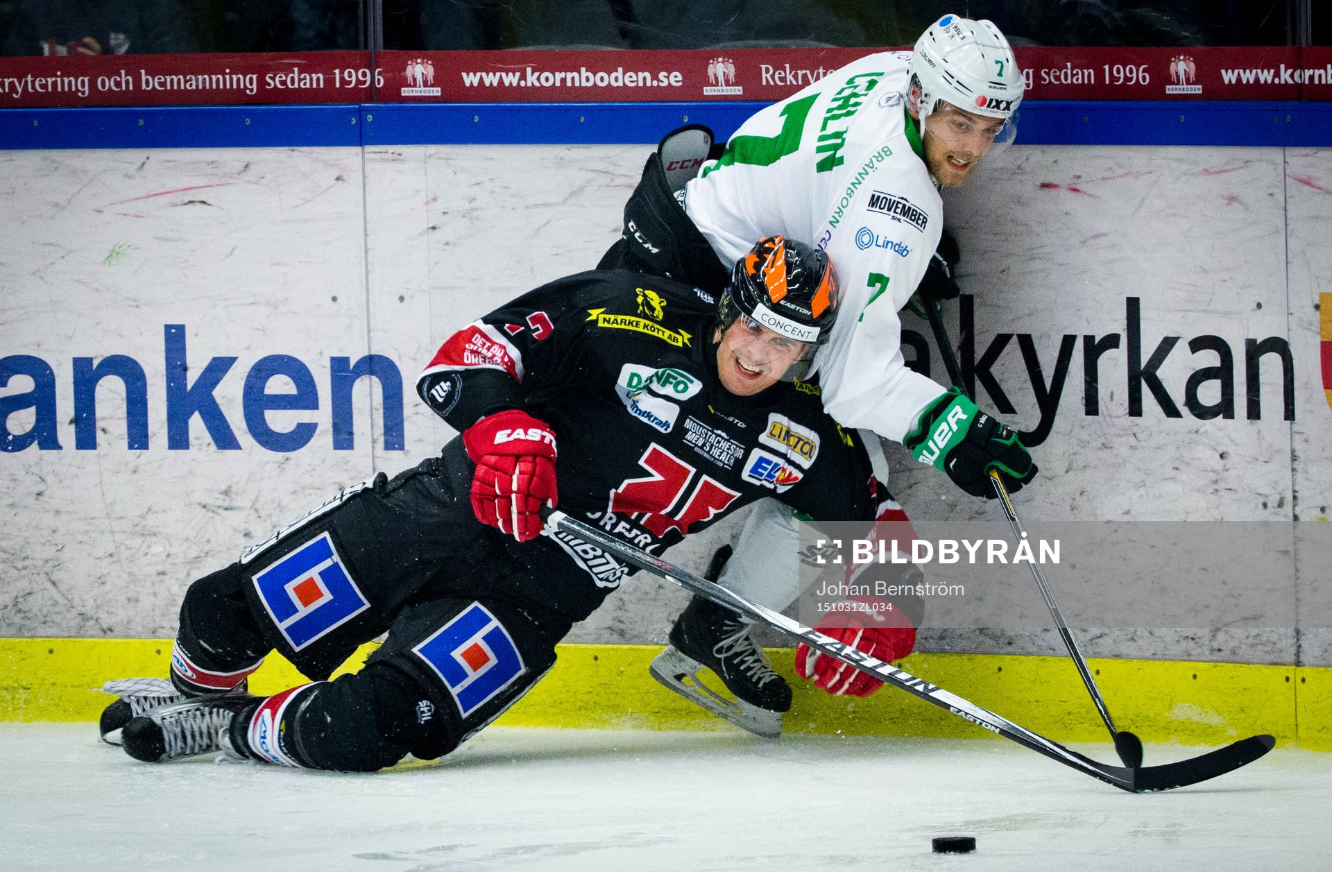 Örebros Alexander Hellström och Rögles Partik Cehlin
