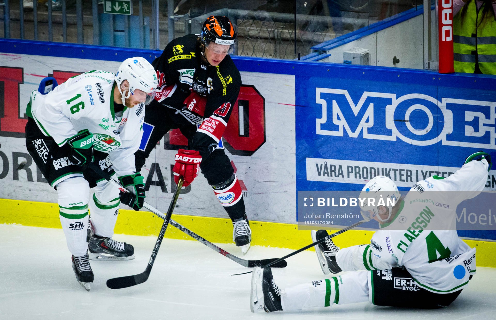 Rögles Christopher Liljewall och Örebros Marcus Weinstock