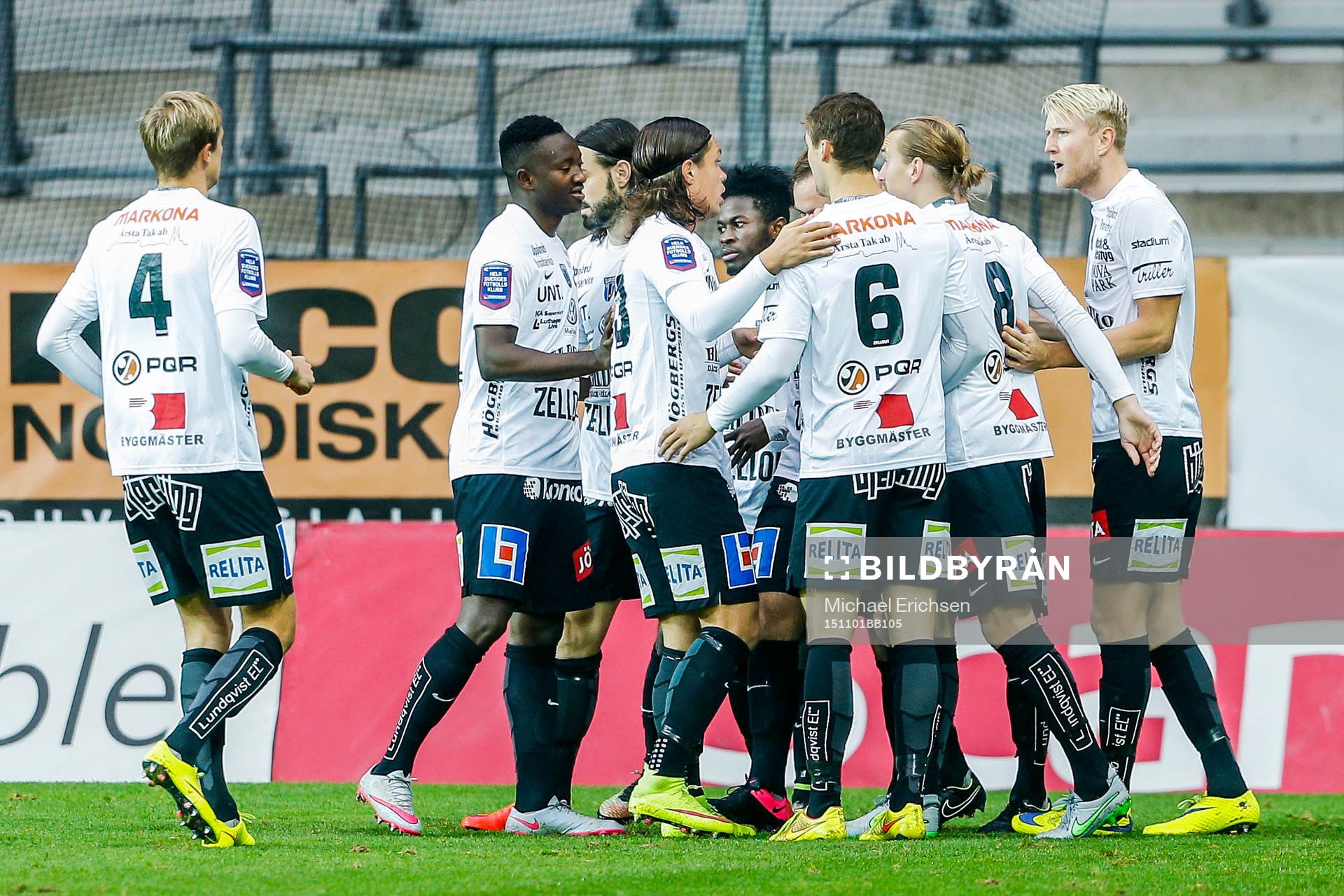 Sirius spelare jublar