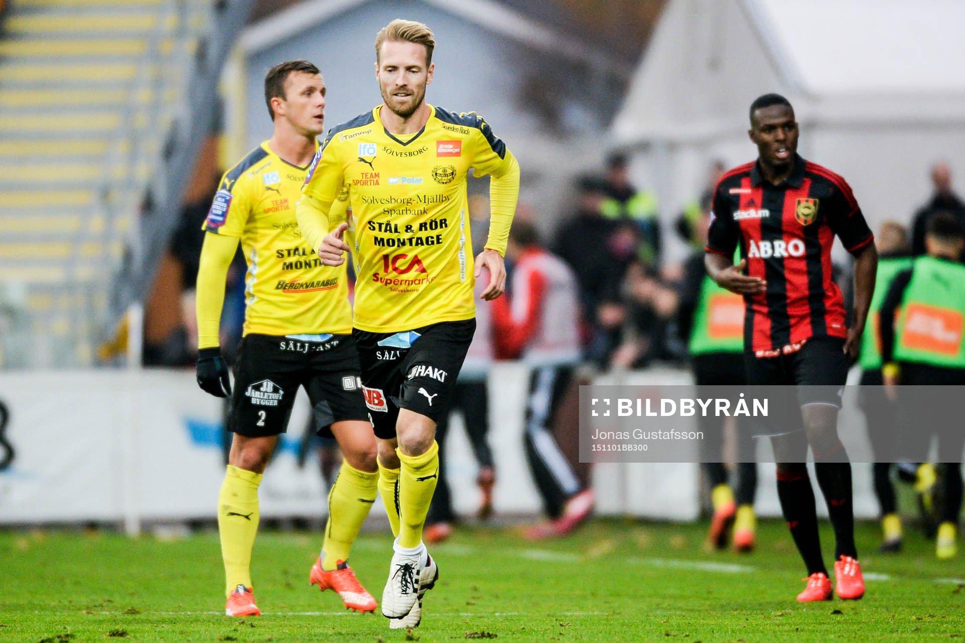 Mjällbys Christian Wilhelmsson blir inbytt