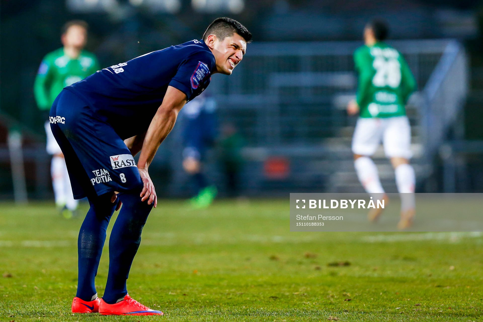 Utsiktens Luka Mijaljevic deppar