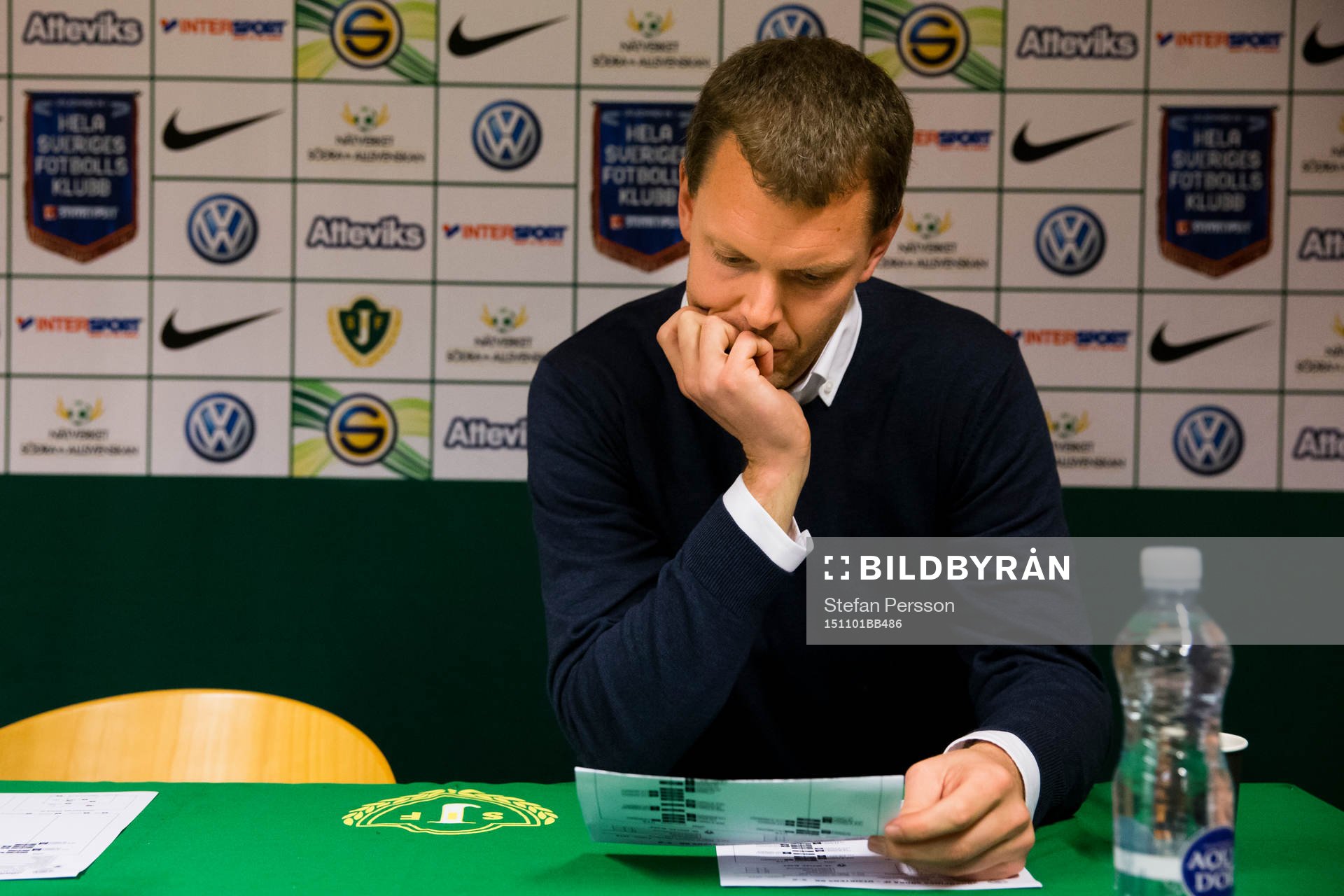 Utsiktens tränare Mikael Hedlund deppar på