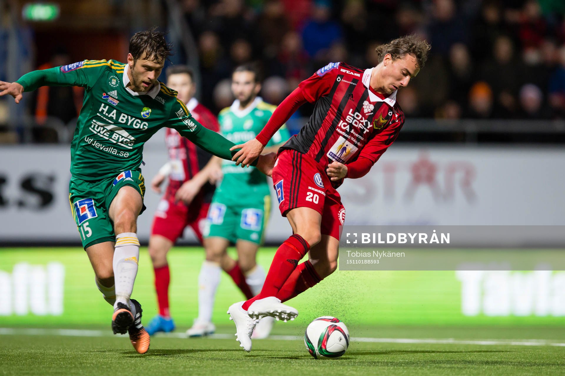 Östersunds Jonathan Azulay mot Ljungskiles Alexander