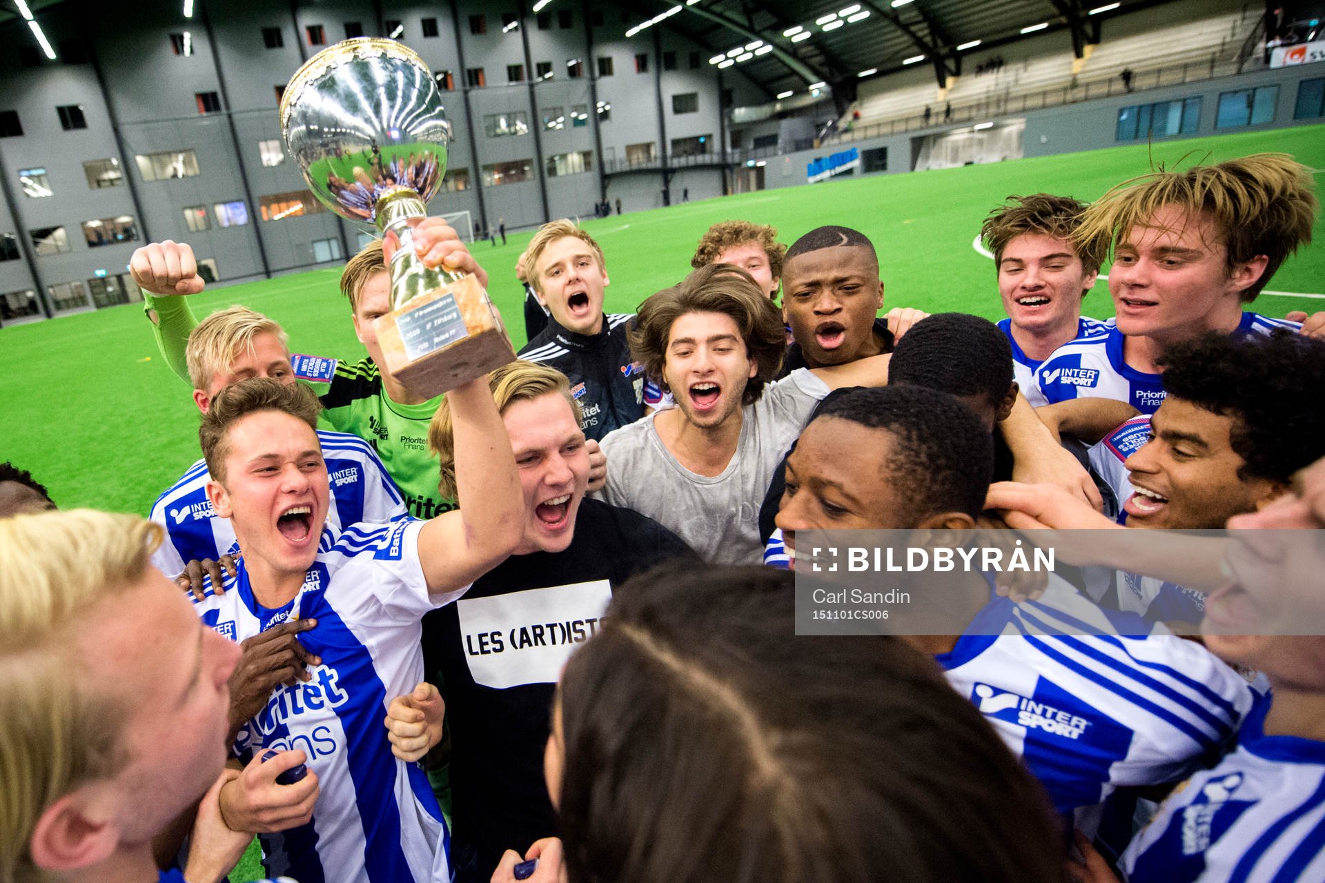 IFK Göteborg jublar med pokalen