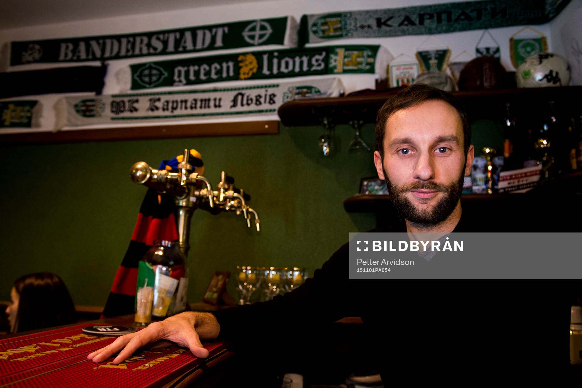 Orést Pater som jobbar som bartender i Shakhtar Donetsk