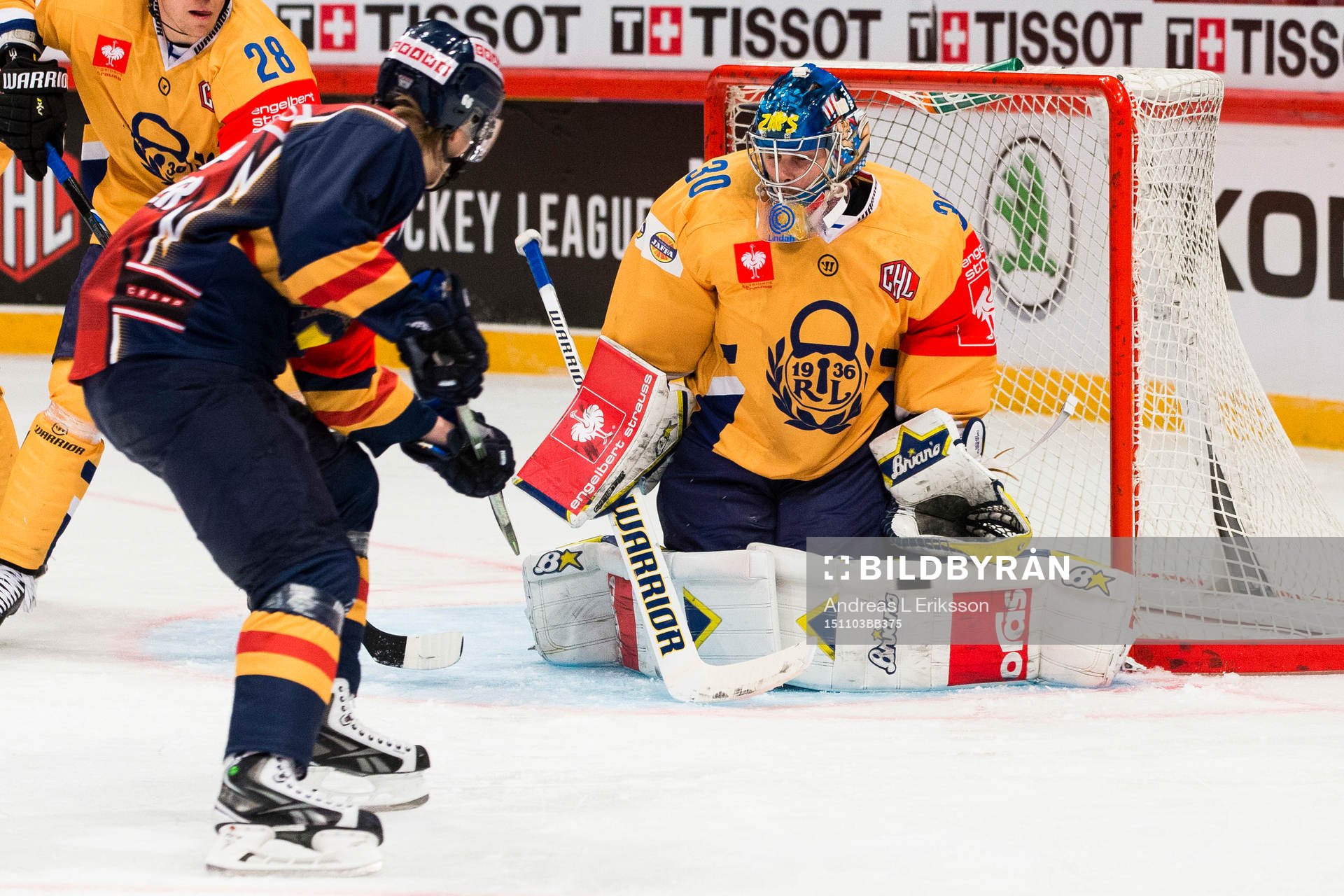 Djurgårdens Marcus Sörensen med ett skott mot Lukko