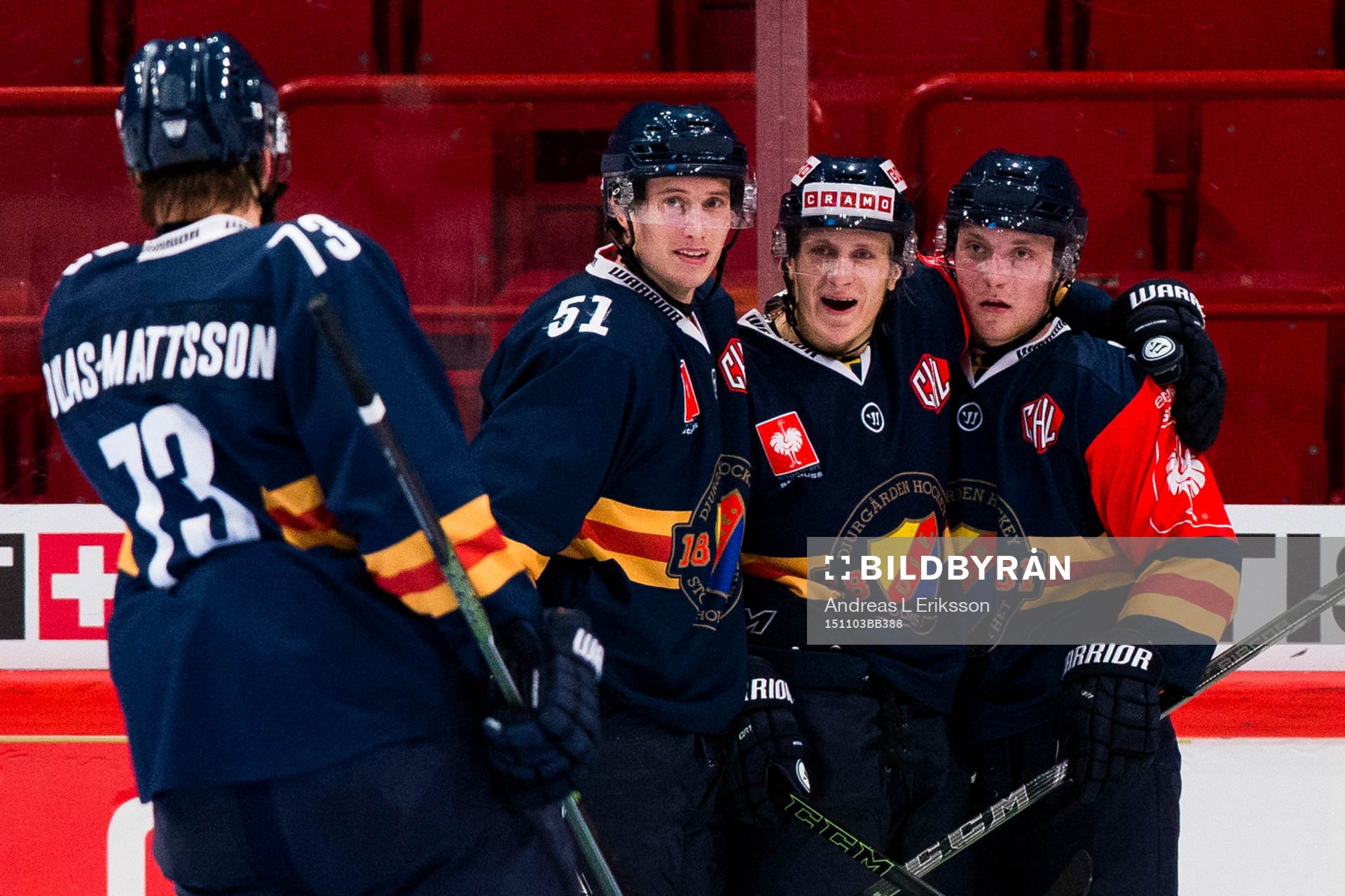 Djurgårdens Linus Hultström (h) jublar