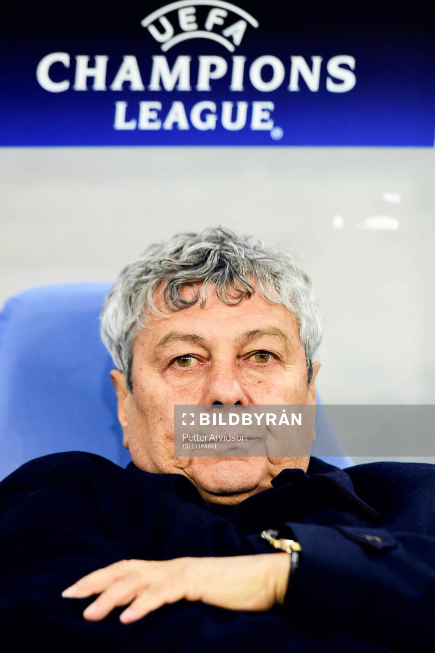 Shakhtar Donetsks tränare Mircea Lucescu inför fotbollsmatchen i Champions League mellan Shakhtar Donetsk och Malmö FF den 3 november 2015 i Lviv.