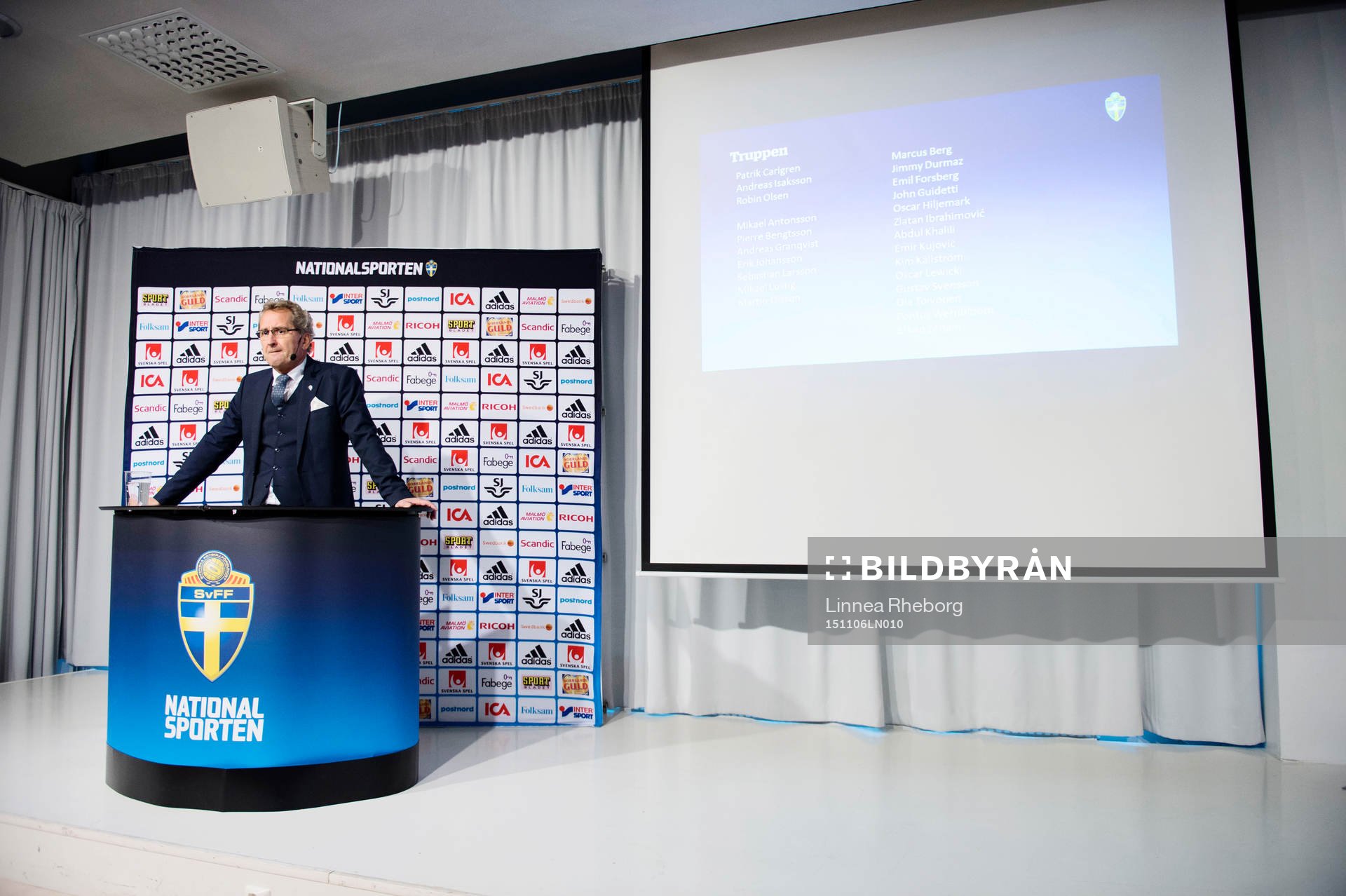 Erik Hamrén presenterar