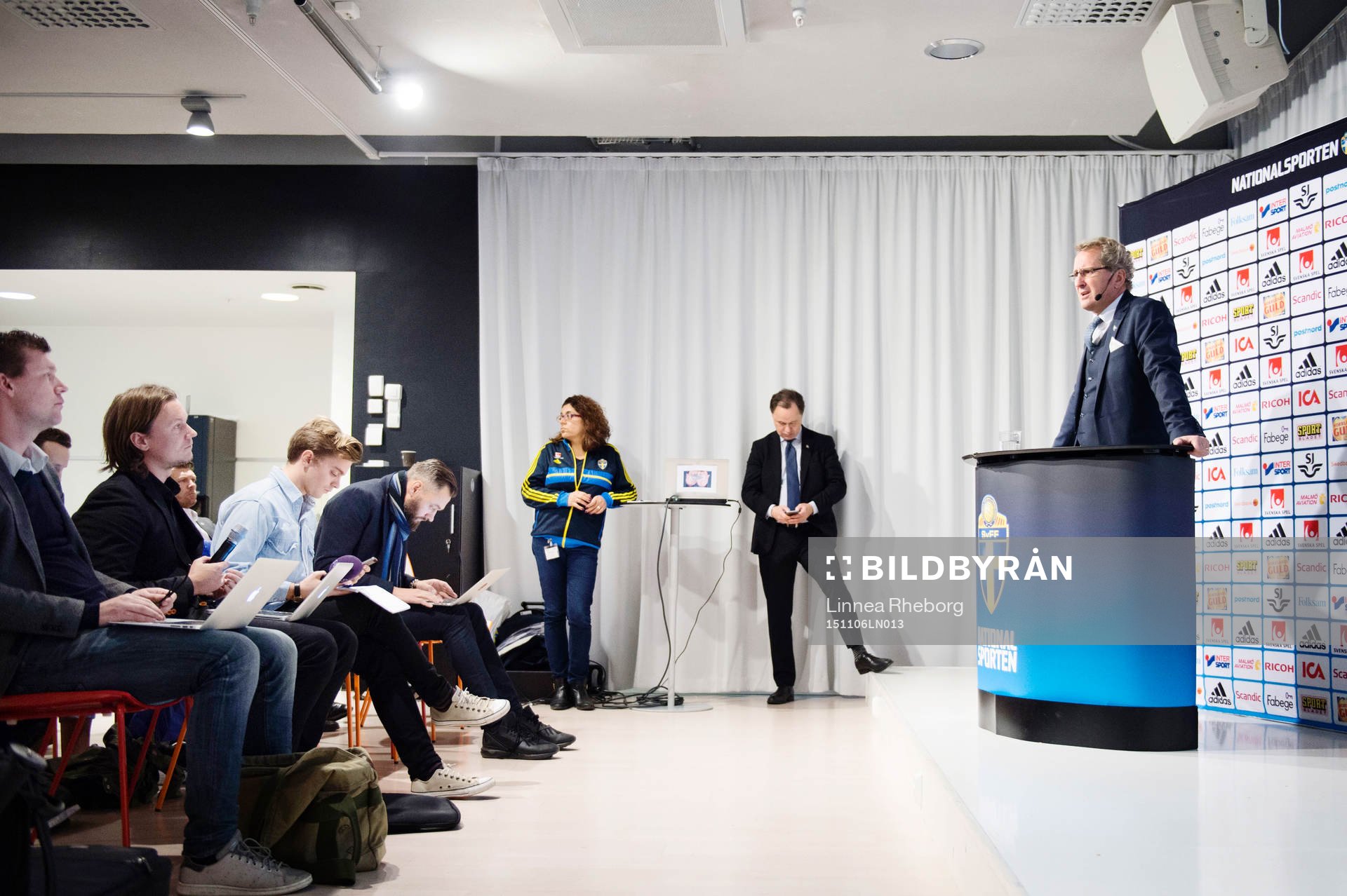 Erik Hamrén presenterar
