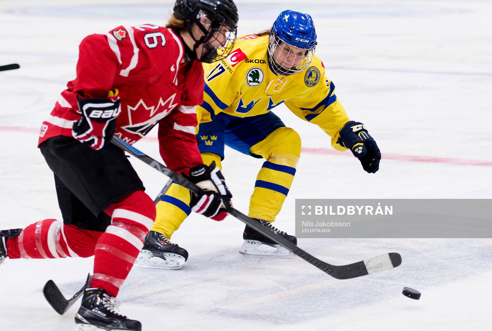Kanadas Jessica Campbell och Sveriges Linnea Bäckman