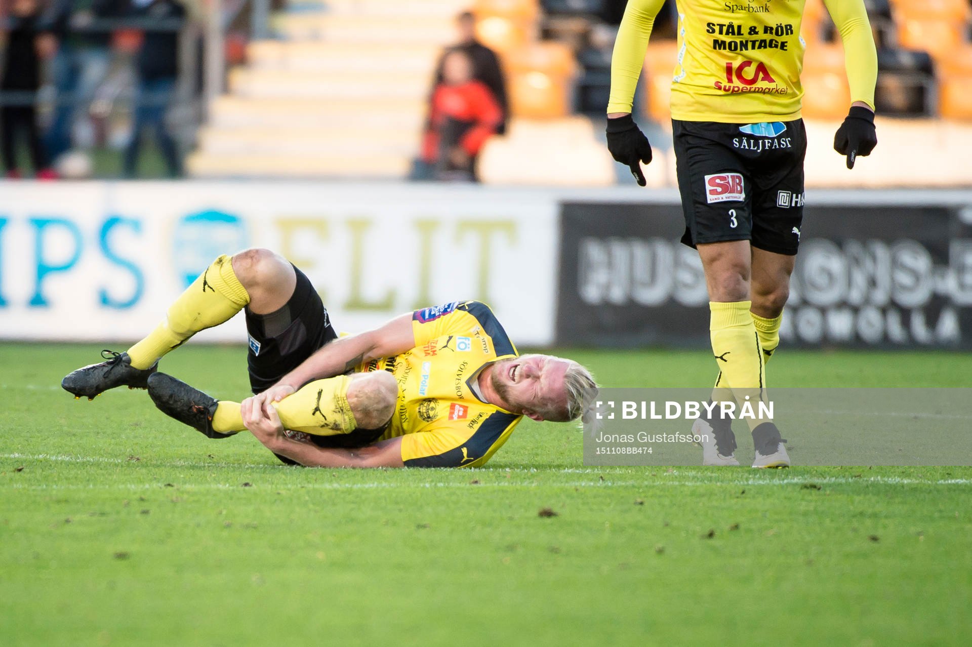 Mjällbys Robin Cederberg skriker