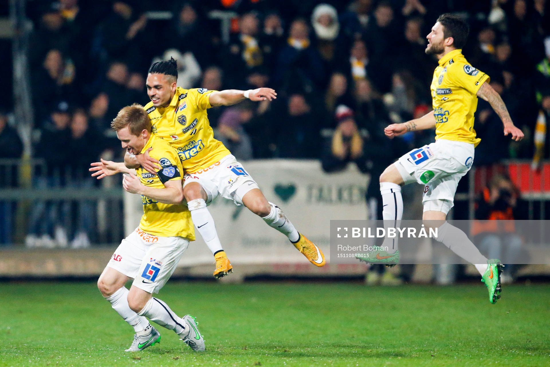Falkenbergs Dan Keat och Alexander Jakobsen jublar