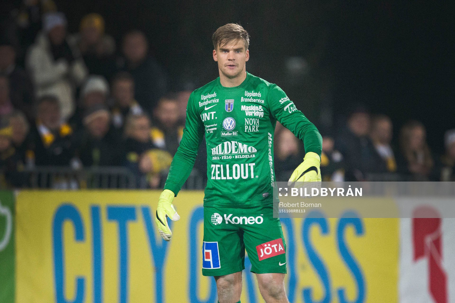 Sirius målvakt Lukas Jonsson