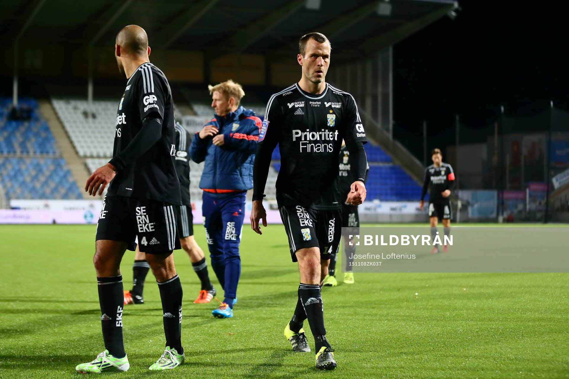 IFK Göteborgs Haitam Aleesami och Hjálmar Jónsson deppar