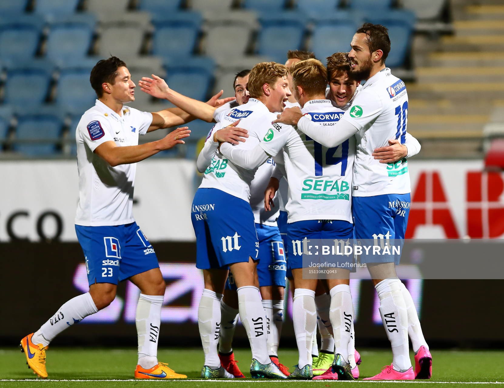 Norrköping firar Norrköpings Christoffer Nymans mål