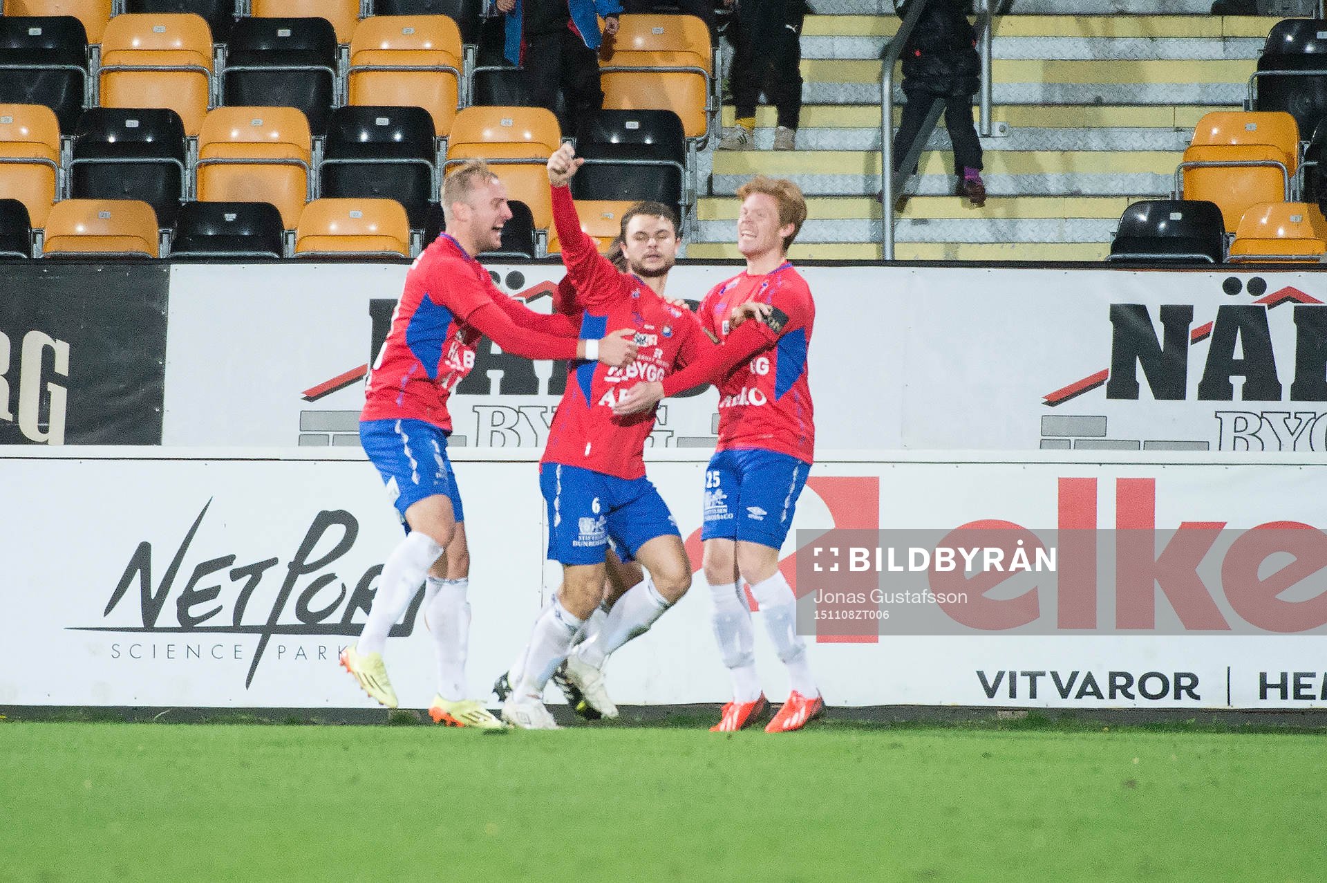 Örgrytes Hannes Sahlin har gjort det avgörande målet
