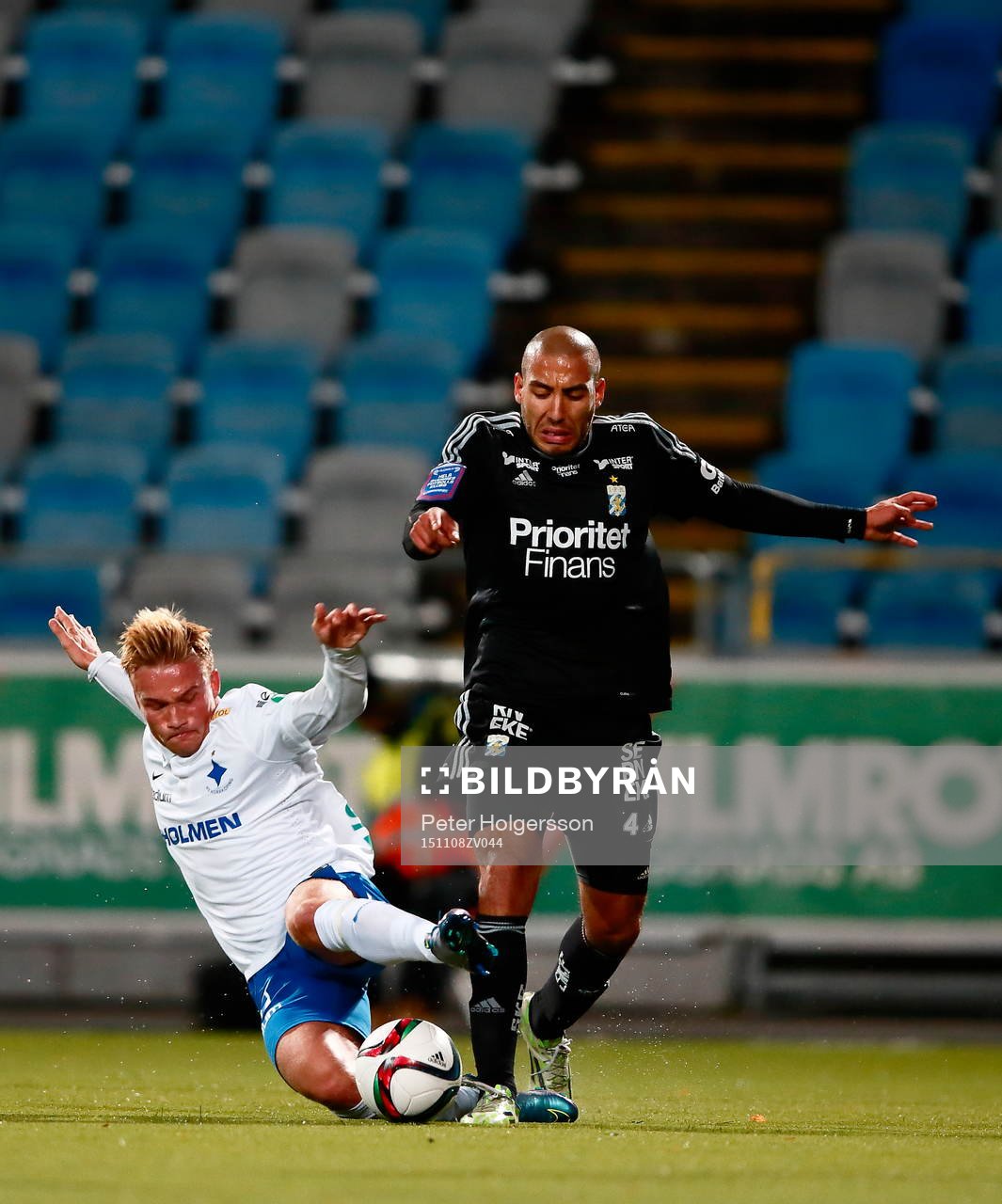 Norrköpings Nicklas Bärkroth och IFK Göteborgs Haitam